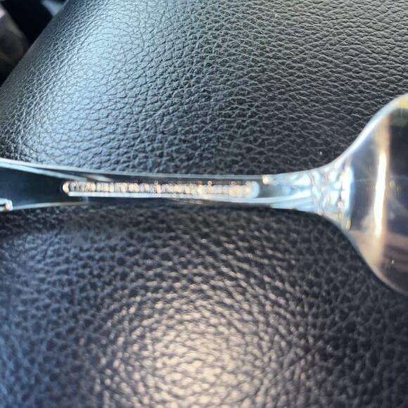 Set of 4 Reed & Barton LA BELLA STAINLESS Place/Oval Soup Spoons - Picture 6 of 7